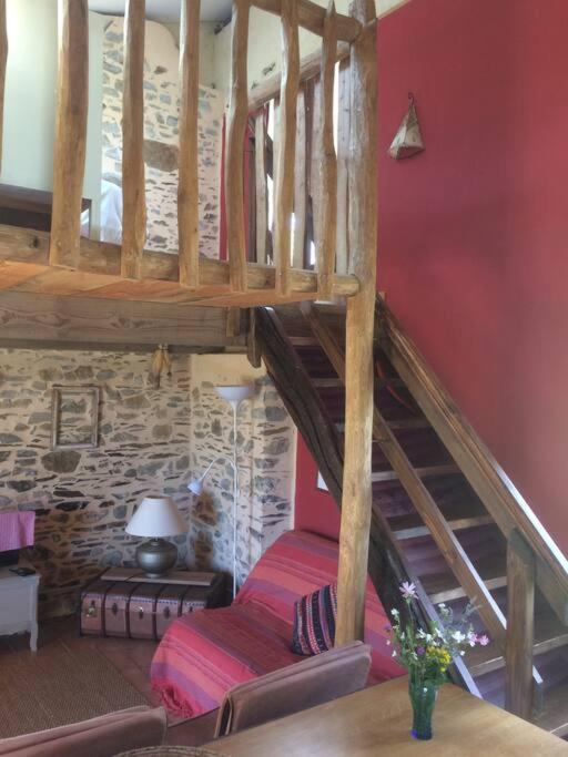 The Piggery, Charming Converted Stone Gite Saint-Mesmin  Exterior photo
